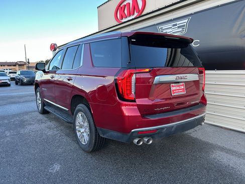 Used 2021 GMC Yukon Denali image 6