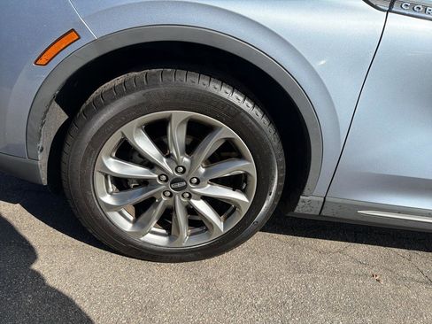 Used 2022 Lincoln Corsair Standard AWD w/ Premium Package image 13