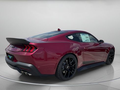 New 2026 Ford Mustang GT Premium w/ GT Performance Package RWD image 4