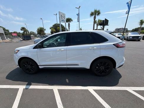 Used 2024 Ford Edge SE w/ Black Appearance Package AWD/4WD image 6