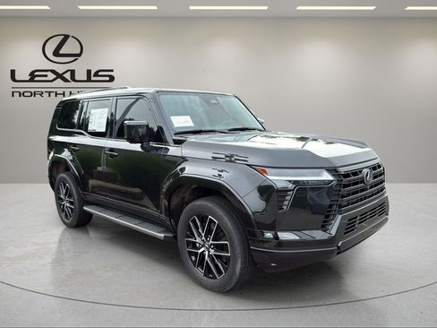 Certified 2025 Lexus GX 550 w/ Accessory Package (2T) AWD/4WD image 4