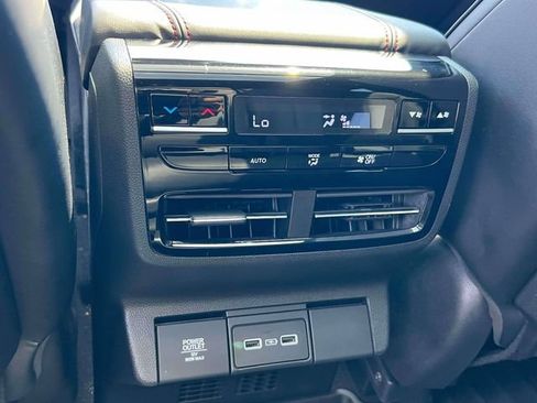 Used 2022 Acura MDX Type S AWD/4WD image 15