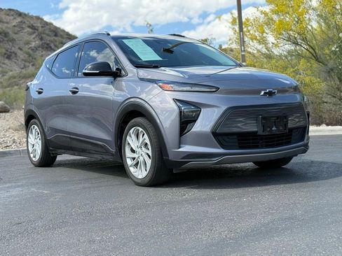 Used 2023 Chevrolet Bolt EUV LT image 1