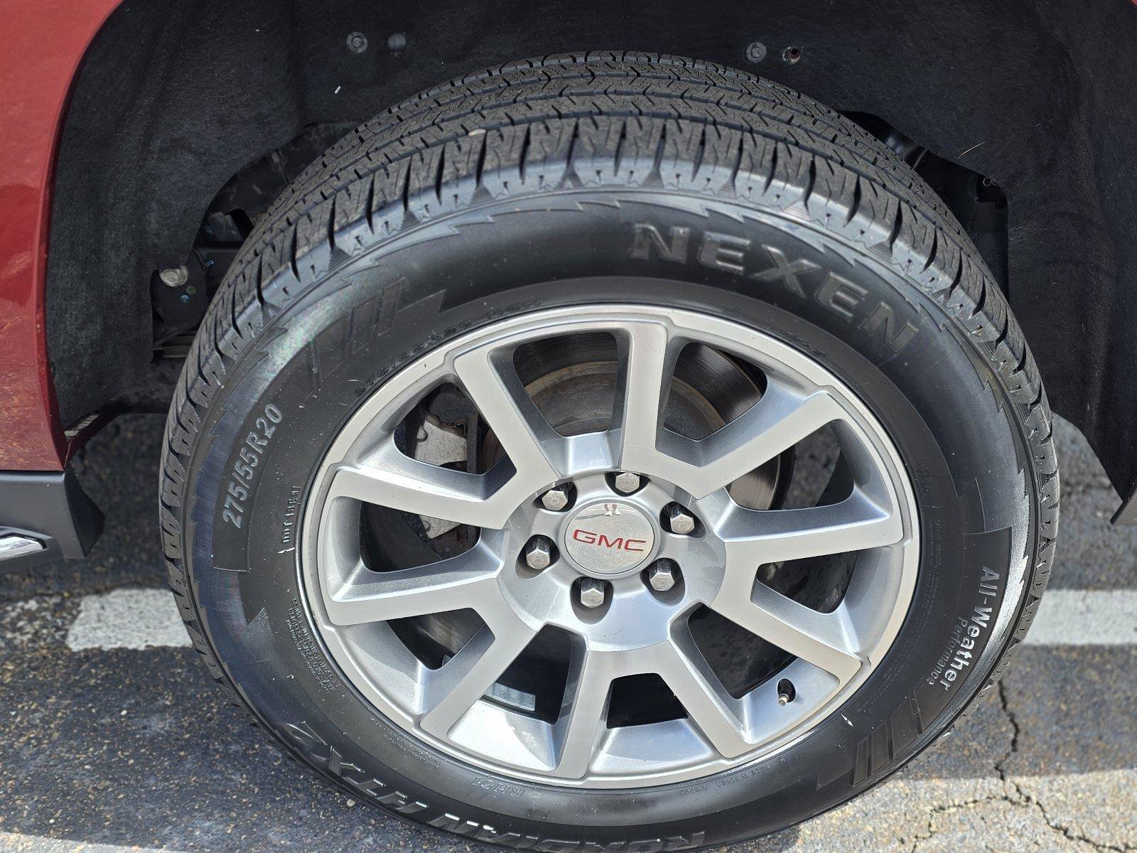 Used 2020 GMC Yukon XL Denali AWD/4WD image 30