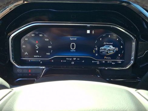 Used 2023 Chevrolet Silverado 1500 LT image 17