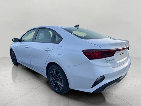 Used 2024 Kia Forte LXS image 5