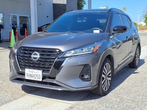 Used 2023 Nissan Kicks SR FWD image 25