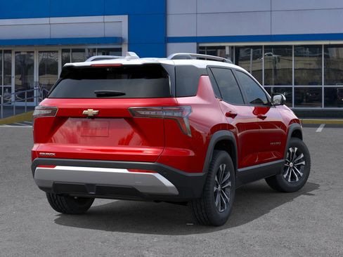 New 2026 Chevrolet Equinox LT w/ Convenience Package II image 4