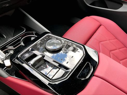 New 2026 BMW 530i image 7