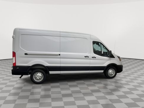 New 2026 Ford Transit 250 148 Medium Roof Extended AWD image 35