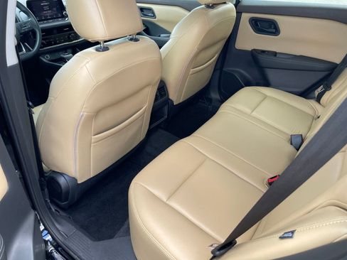 Certified 2022 Nissan Rogue S image 18