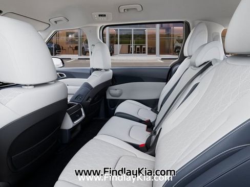 New 2026 Kia Carnival EX image 21