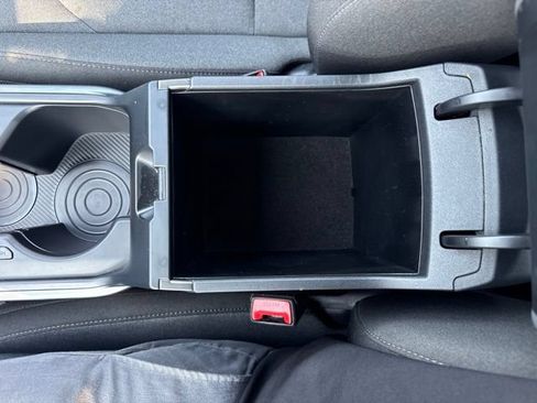 Used 2025 Kia K4 FWD image 26