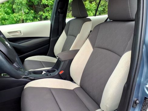 Certified 2025 Toyota Corolla LE w/ Convenience Package FWD image 13
