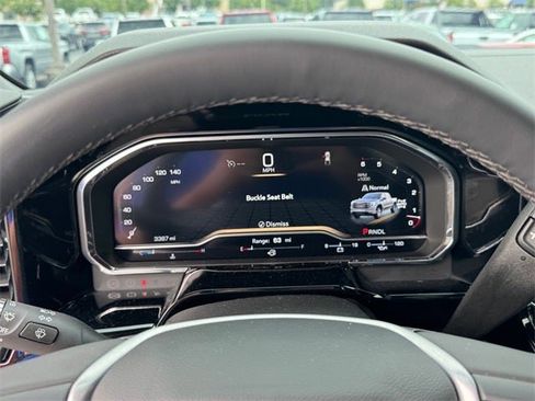 Used 2024 GMC Sierra 1500 Elevation image 18