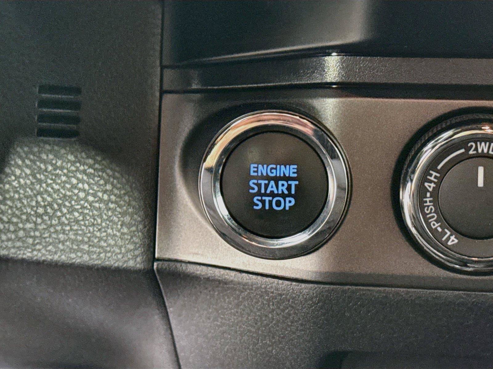 Certified 2023 Toyota Tacoma TRD Off-Road AWD/4WD image 20