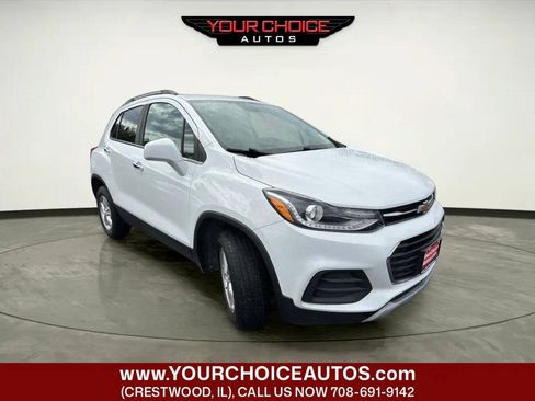 Used 2017 Chevrolet Trax LT w/ LT Convenience Package AWD/4WD image 7