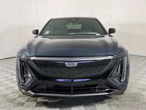 Certified 2024 Cadillac Lyriq Sport AWD/4WD image 13