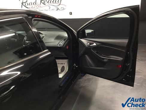 Used 2016 Ford Focus RS image 38