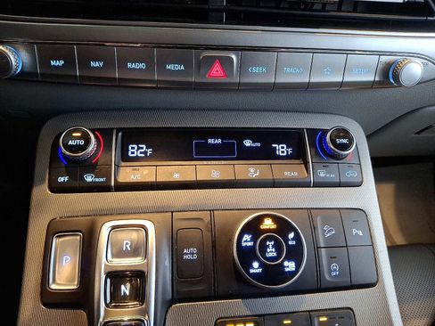 Used 2021 Hyundai Palisade SEL image 16