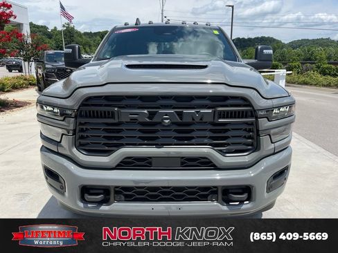 New 2026 RAM 2500 Tradesman AWD/4WD image 30