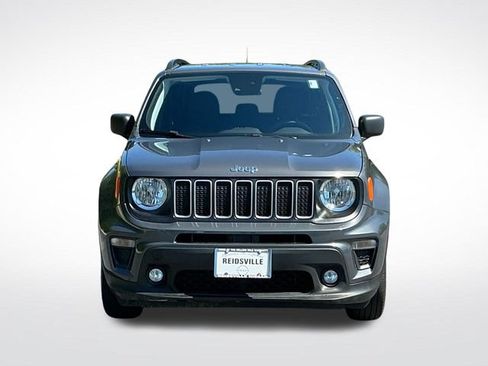 Used 2022 Jeep Renegade Latitude AWD/4WD image 10