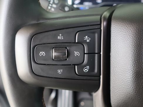 Used 2025 GMC Sierra 2500 AT4 AWD/4WD image 24