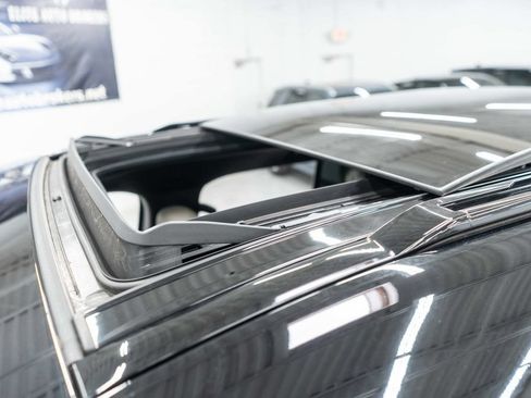 Used 2024 Land Rover Defender 110 S AWD/4WD image 47