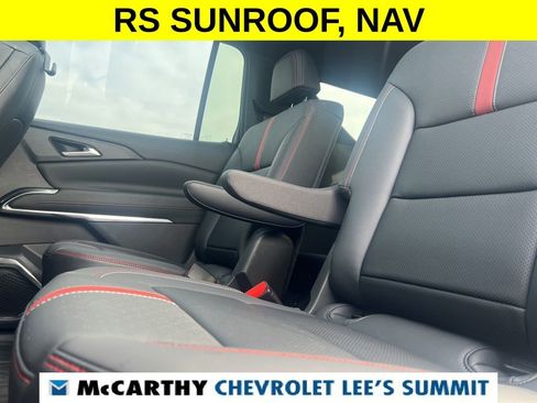 Certified 2024 Chevrolet Traverse RS image 42