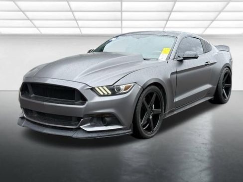Used 2016 Ford Mustang GT Premium RWD image 5