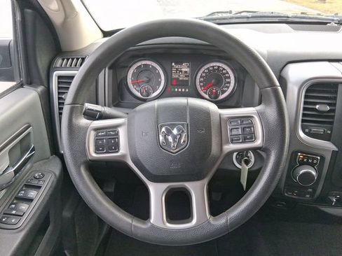 Used 2022 RAM 1500 Classic SLT w/ Trailer Tow Group AWD/4WD image 18