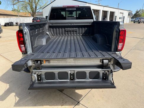 New 2026 GMC Sierra 2500 SLE w/ SLE Value Package; AWD/4WD image 34