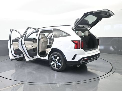 Used 2023 Kia Sorento EX FWD image 79