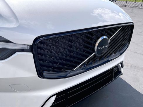 New 2026 Volvo XC60 T8 Ultra w/ Protection Package Premier image 33