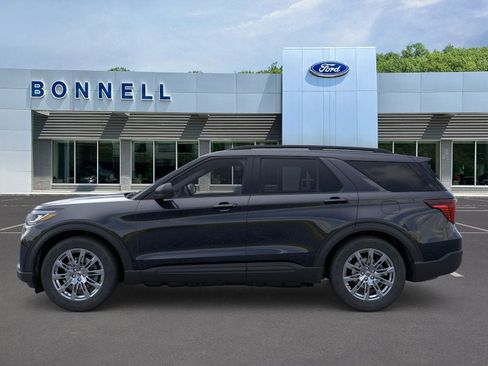 New 2026 Ford Explorer Active w/ Active Comfort Package image 3