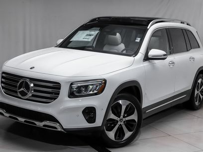 New 2025 Mercedes-Benz GLB 250 4MATIC