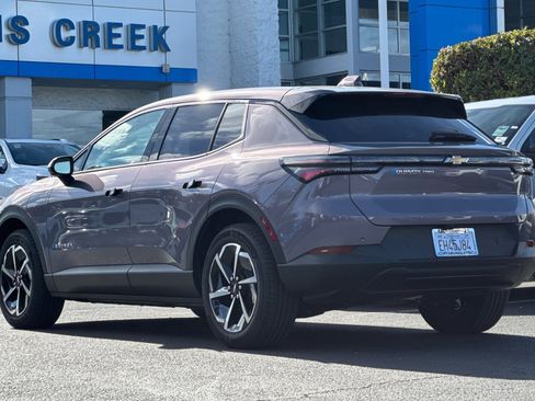 Used 2026 Chevrolet Equinox EV LT image 7