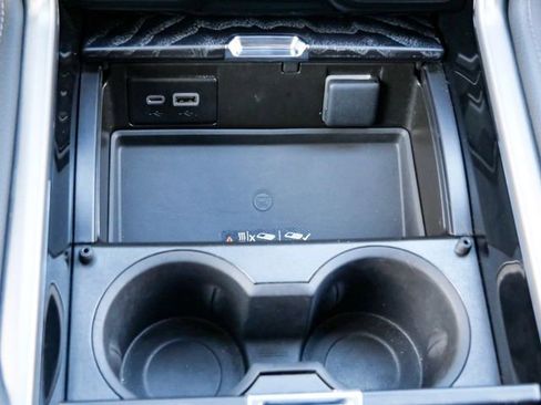 Used 2023 GMC Yukon Denali w/ Denali Reserve Package image 27