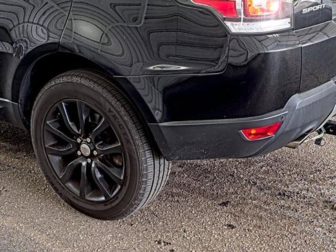 Used 2014 Land Rover Range Rover Sport SE AWD/4WD image 16