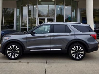 Certified 2025 Ford Explorer Platinum w/ LUX Leather Package