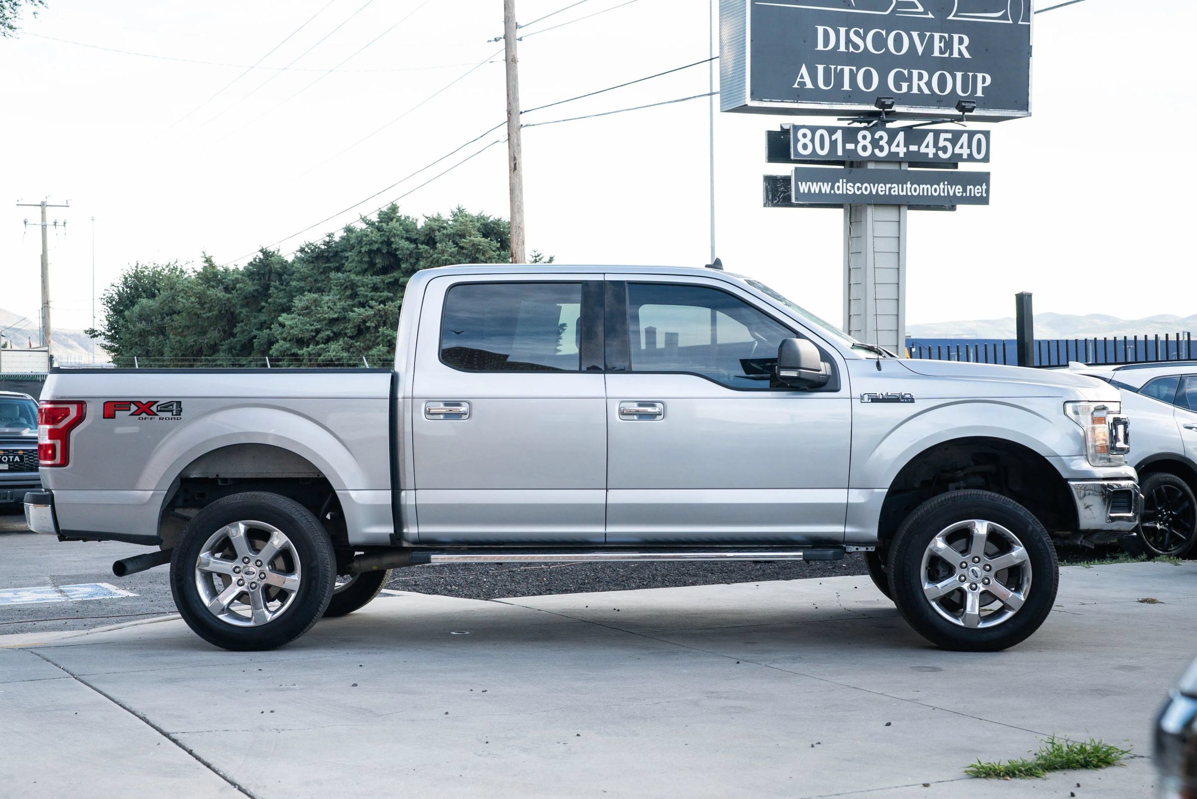 Used 2020 Ford F150 XLT w/ Equipment Group 302A Luxury AWD/4WD image 6