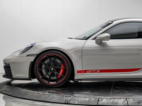 Used 2022 Porsche 911 GT3 RWD image 9