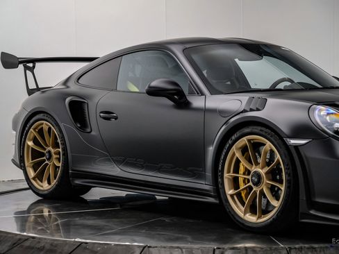 Used 2019 Porsche 911 GT3 RS image 33