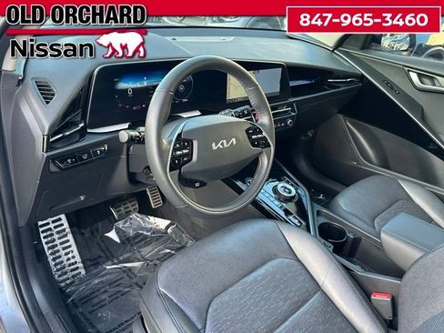 Used 2023 Kia Niro Wave FWD image 16