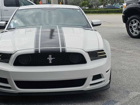 Used 2013 Ford Mustang Boss 302 w/ Boss 302 Accessory Pkg RWD image 20