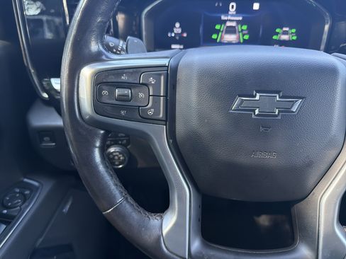 Used 2022 Chevrolet Silverado 1500 LT Trail Boss w/ LT Trail Boss Premium Package AWD/4WD image 19