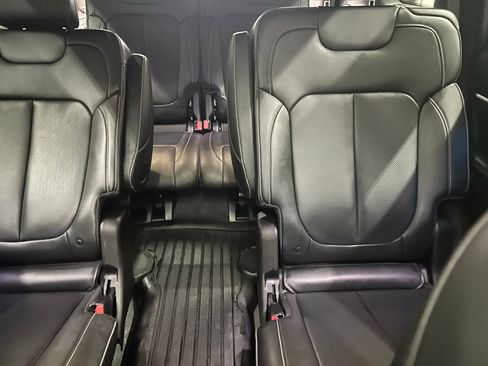 Used 2023 Jeep Grand Cherokee L Overland image 22