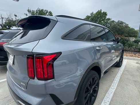 Used 2023 Kia Sorento SX image 14