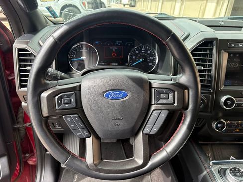 Used 2019 Ford Expedition Limited w/ Equipment Group 303A AWD/4WD image 19