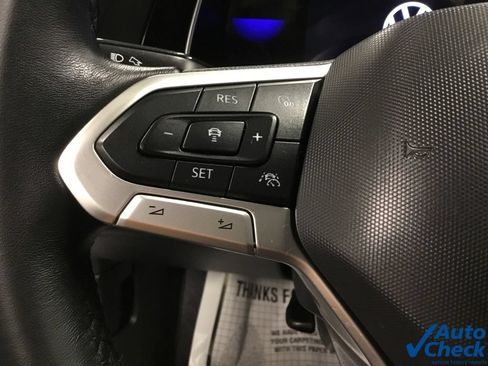 Used 2023 Volkswagen Jetta SE FWD image 44